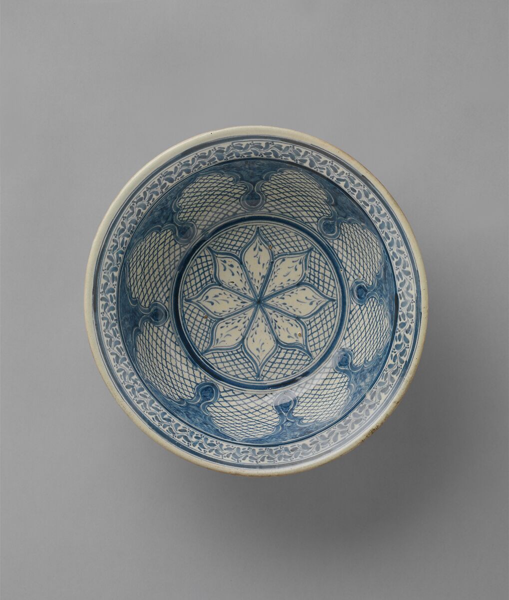 Bowl, Tin-glazed earthenware, Mexican