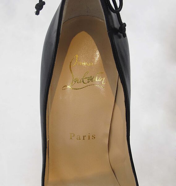 "Conquilla", Christian Louboutin (French, founded 1991), leather; metal, French