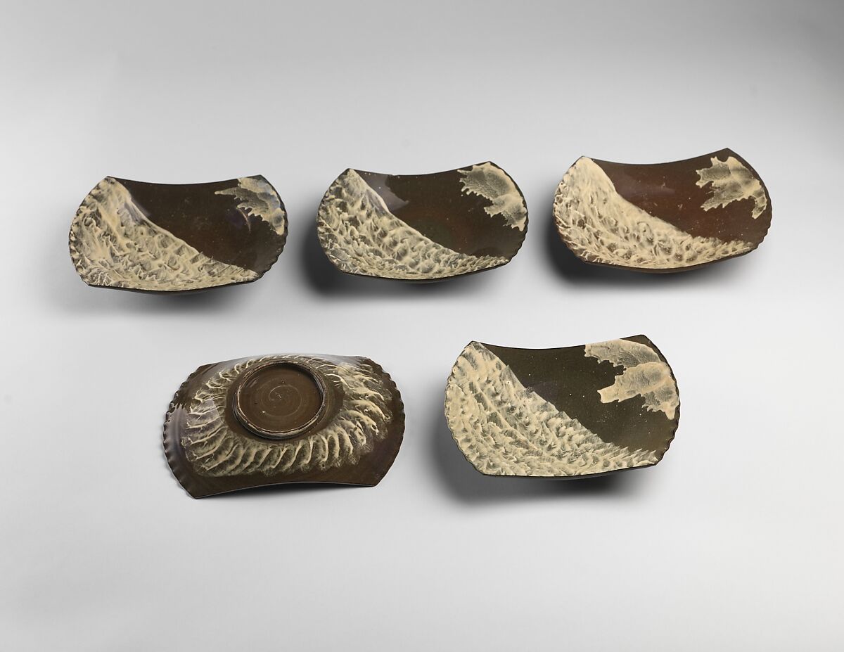 Five Dishes with Wave Design, Glazed stoneware (Utsutsugawa ware), Japan 