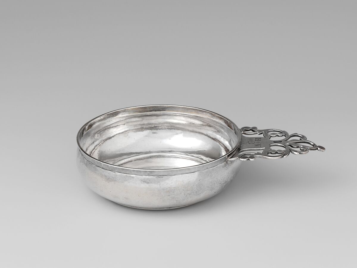 Porringer, Possibly John Pitts (active ca. 1735), Silver, American 
