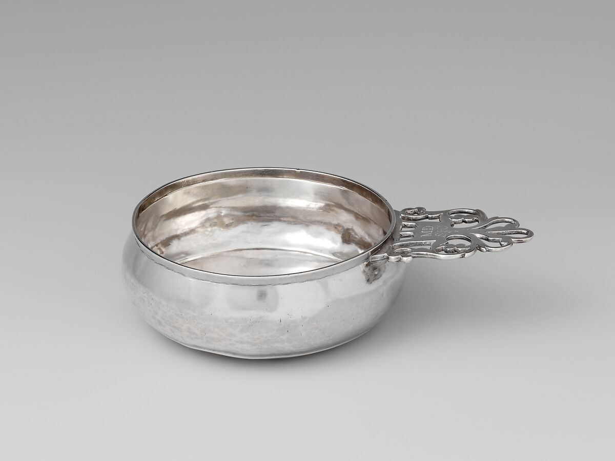 Porringer, Samuel Vernon (1683–1737), Silver, American 