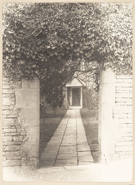 Main Gate Entrance, Frederick H. Evans (British, London 1853–1943 London), Platinum print 