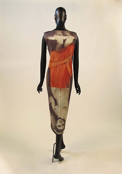 Dress, Issey Miyake (Japanese, 1938–2022), polyester, Japanese