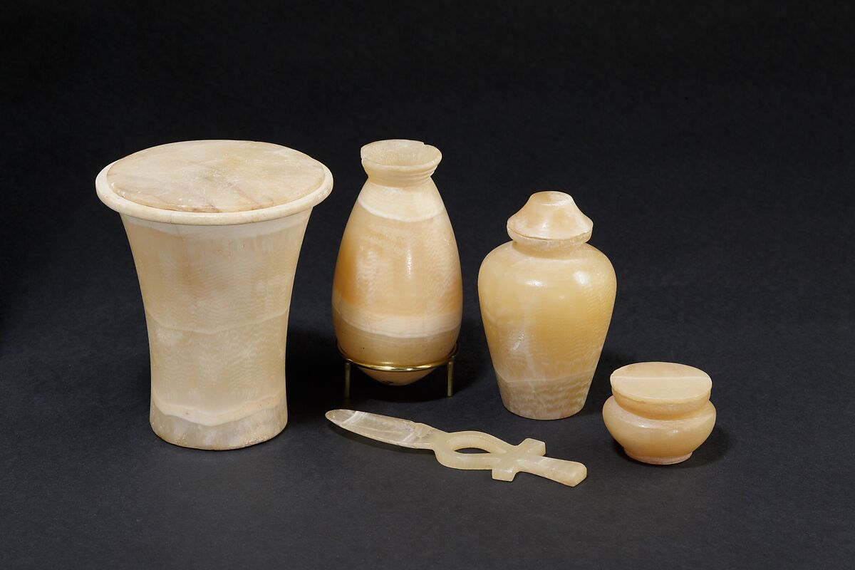 Libation jar with with lid, Travertine (Egyptian alabaster)