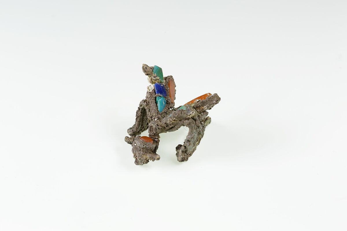 A jewelry element in the form of an inlaid bee, Silver, lapis lazuli, carnelian, and turquoise