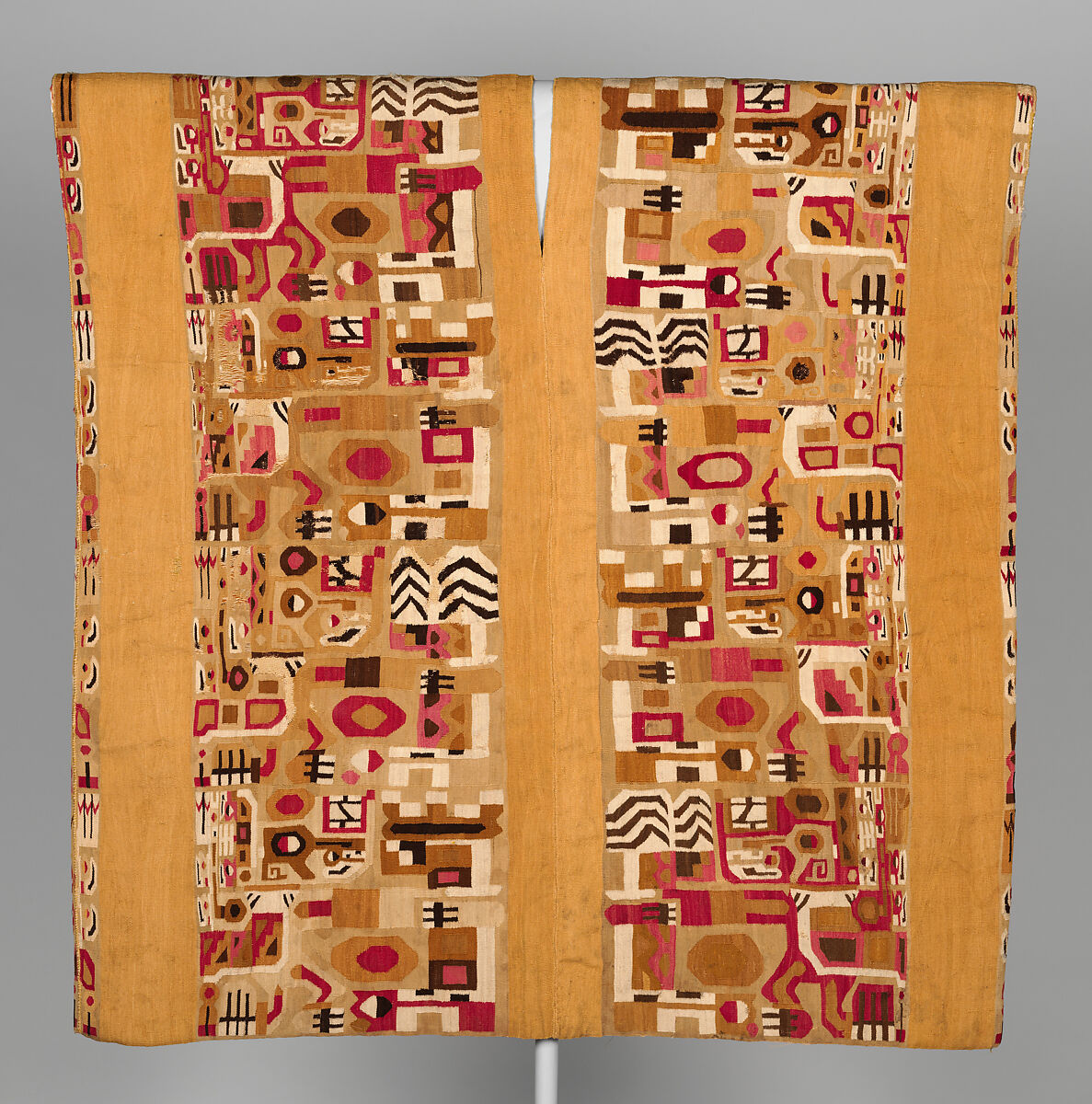 huari textiles