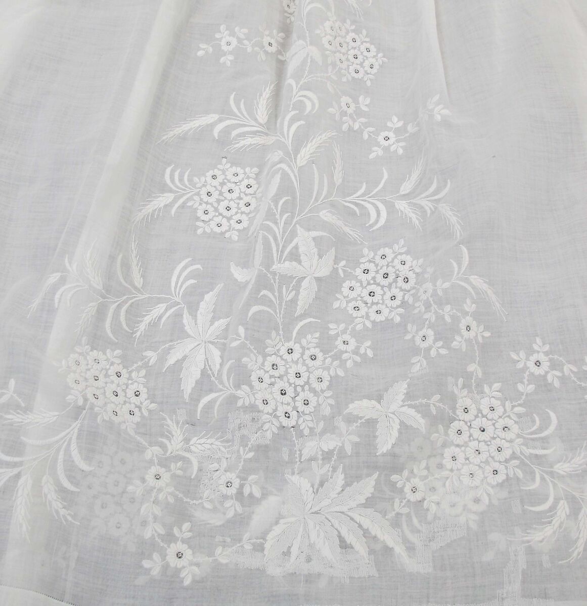 Christening robe, cotton, mother-of-pearl, probably French