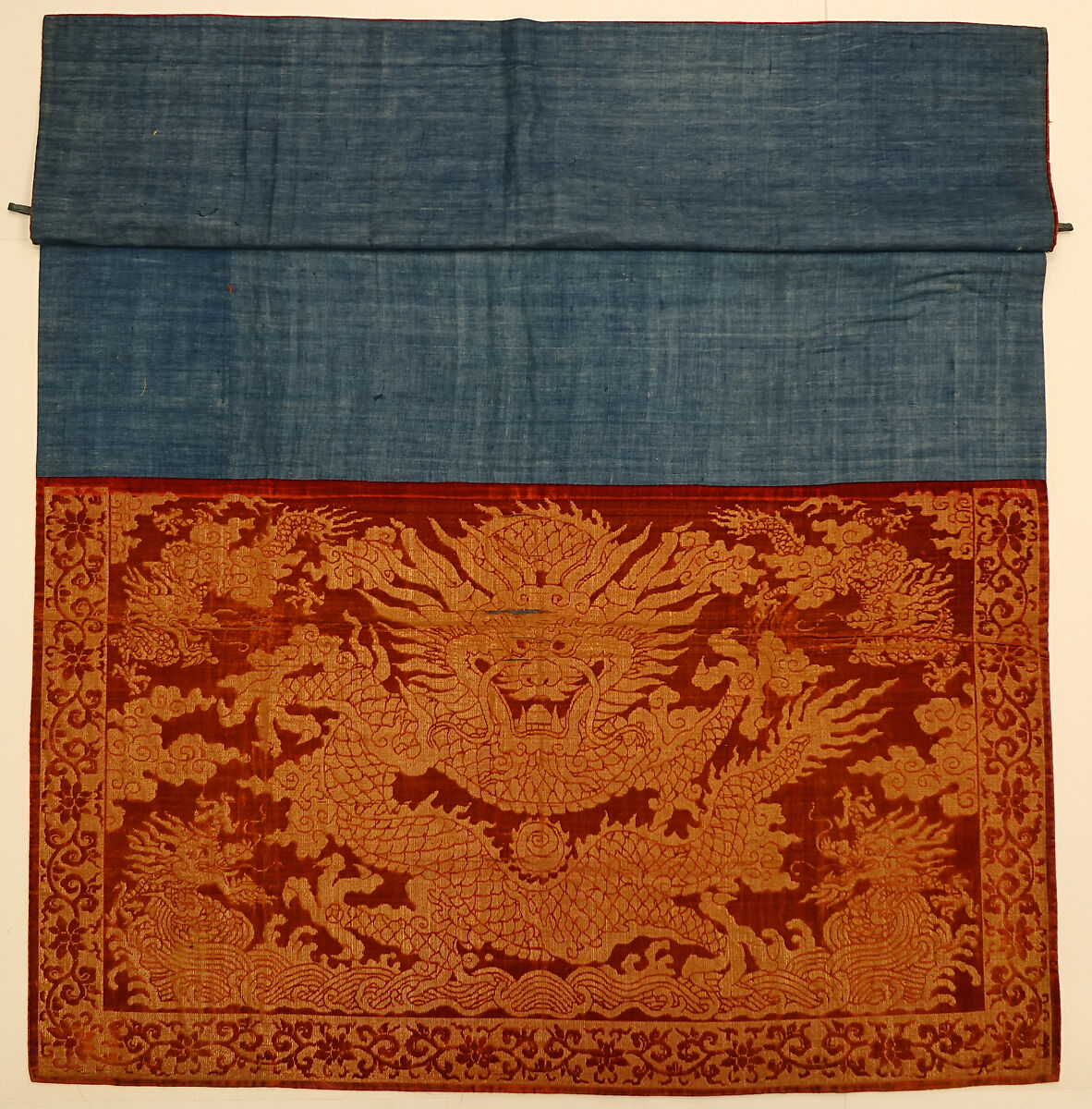 Two table valances with dragons, Silk velvet with gold thread, China