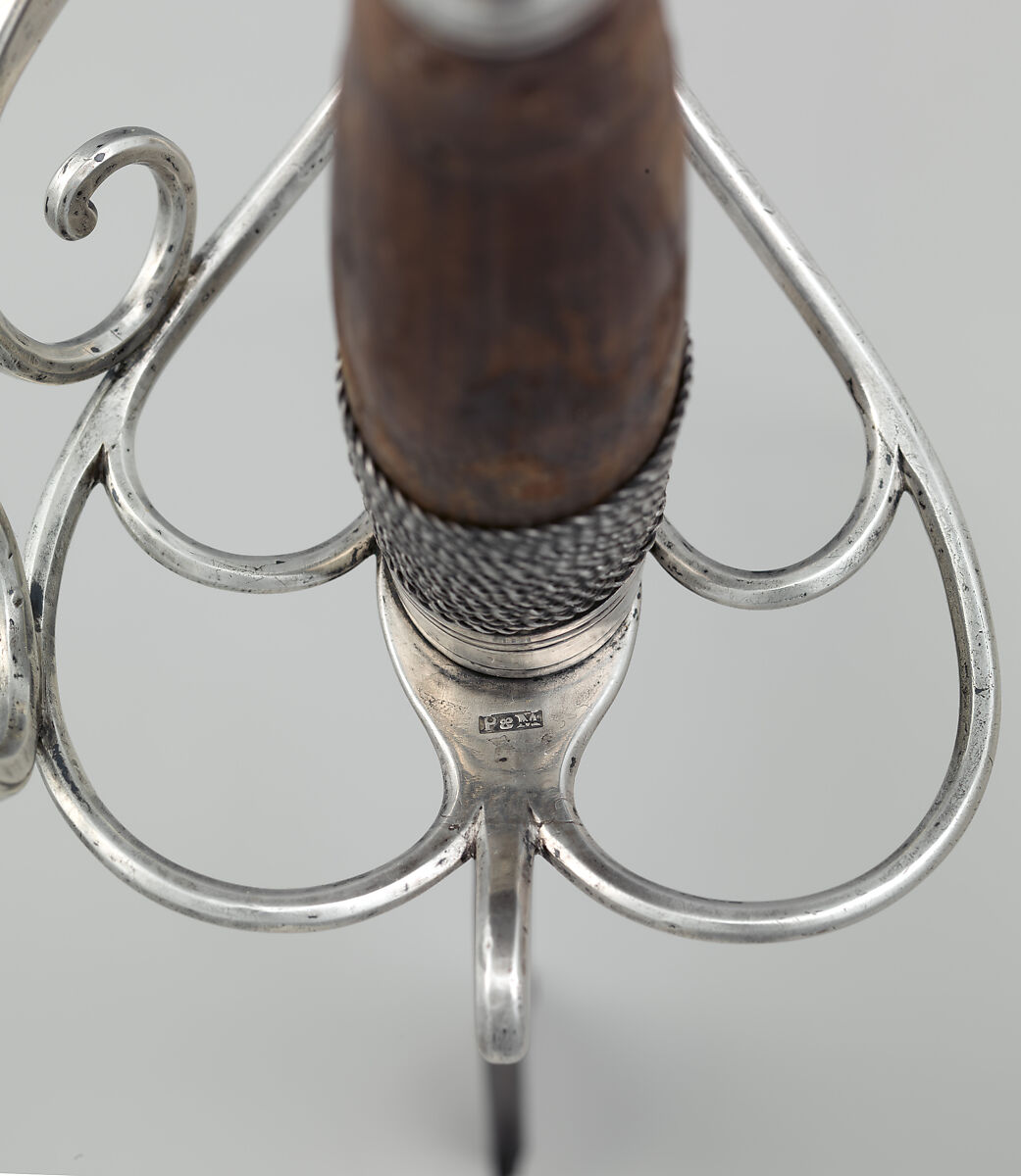 Cavalry Officer's Saber, Hilt by Parry &amp; Musgrave (American, Philadelphia 1792–1796 Philadelphia), Steel, silver, wood, textile, copper, American, Philadelphia