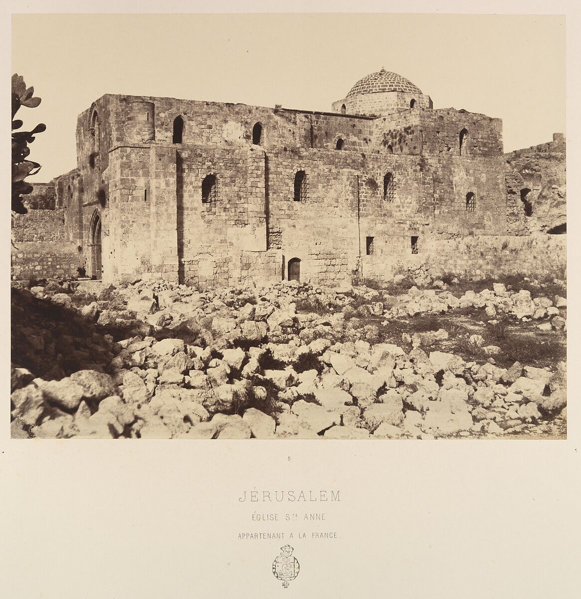 Jérusalem. Église Ste Anne appartenant à la France, Louis de Clercq (French, 1837–1901), Albumen silver print from paper negative 