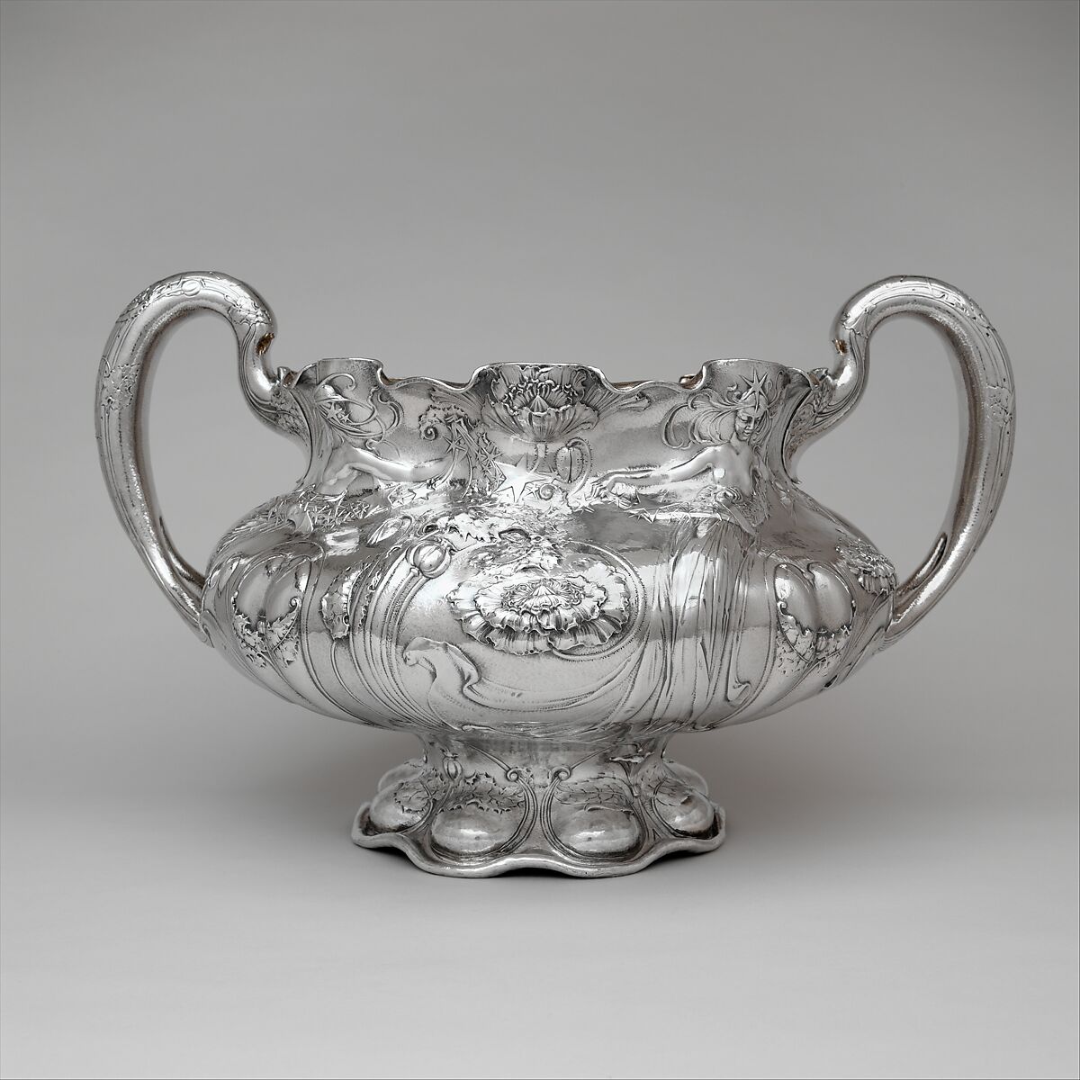 Punch Bowl, Gorham Manufacturing Company  American, Silver and silver gilt, American