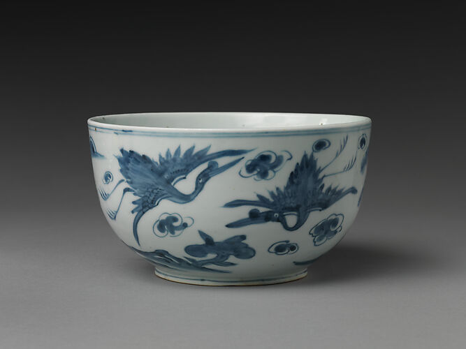 Bowl decorated with the Ten Symbols of Longevity