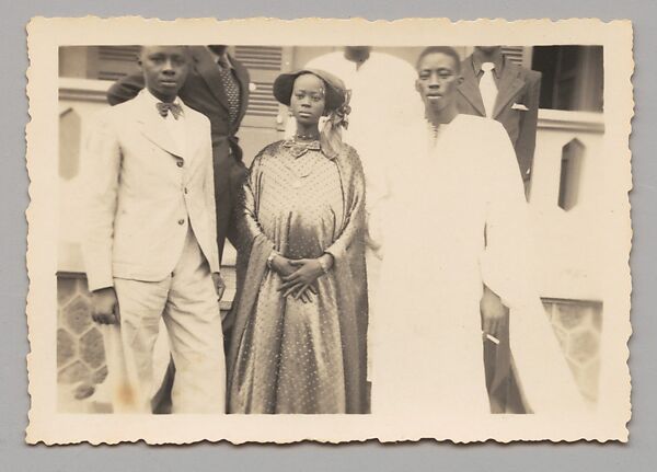 Portrait of Fatou Thioune and friends, Macky Kane (Senegalese), Gelatin silver print 