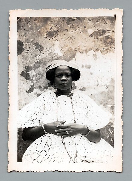 Seated Woman, Outdoors, Macky Kane (Senegalese) (?), Gelatin silver print 