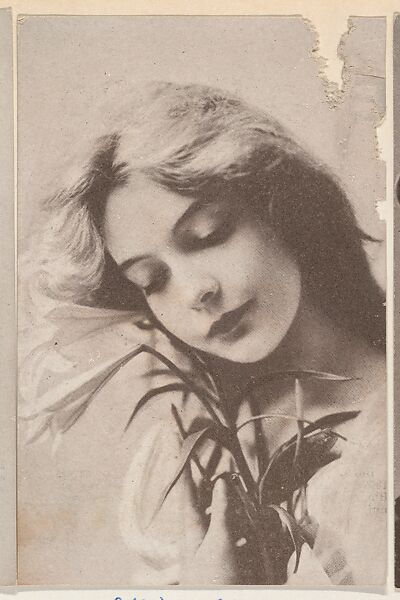 Lillian Gish, bakery card from the Movie Stars series (D56), issued by the Ivan B. Nordhem Company and Simmen's Model Bakery, Issued by Simmen&#39;s Model Bakery, Commercial color lithograph 