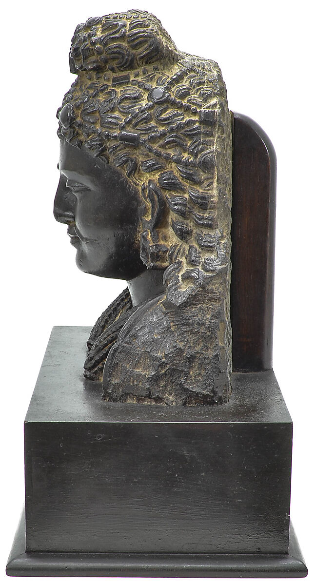 Bust of a Bodhisattva, possibly Maitreya, Schist, Pakistan, Khyber-Pakhtunkhwa province