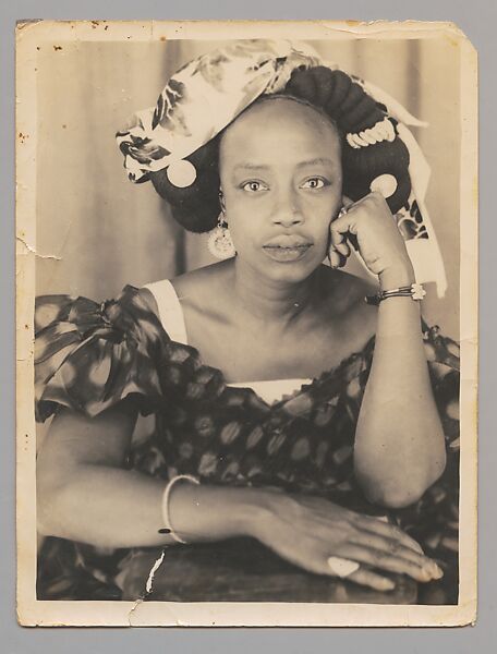 Woman, Senegalese photographer, Gelatin silver print