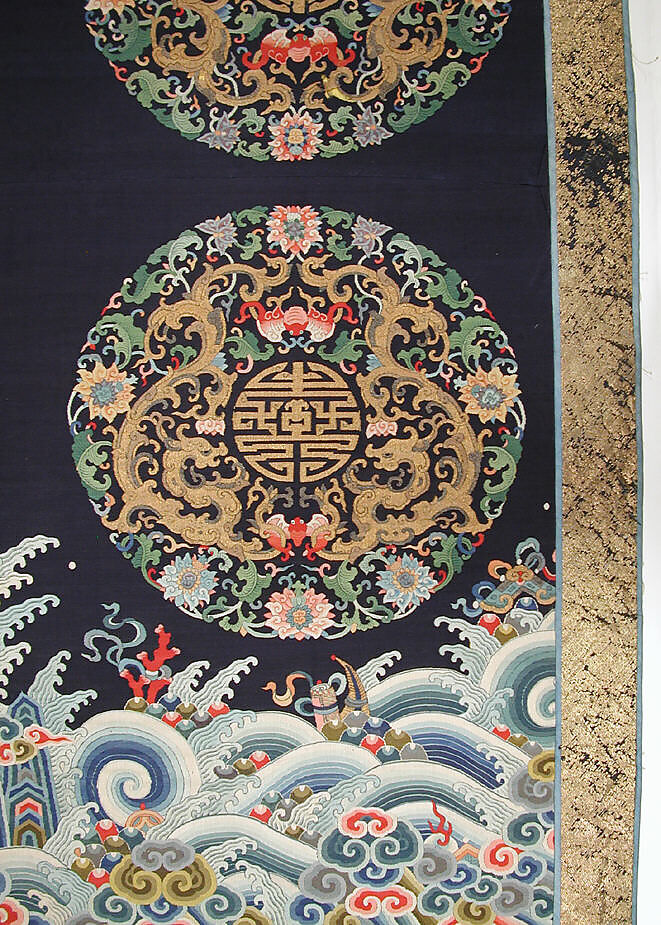 Panel with dragon medallions, Silk and metal thread tapestry (kesi), China