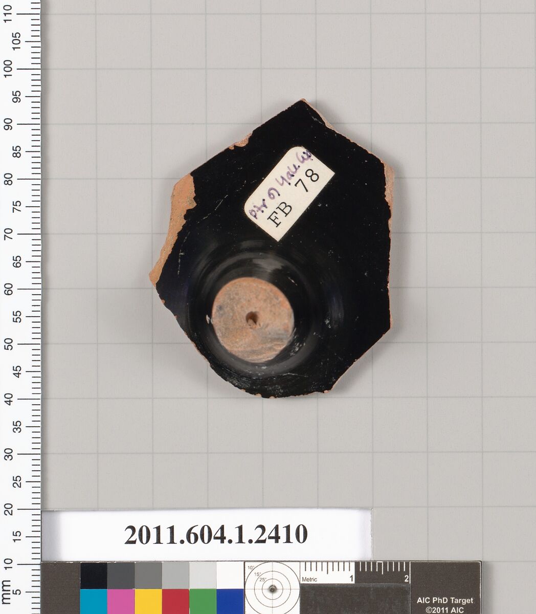 Terracotta fragment of a kylix (drinking cup), Attributed to the Painter of the Yale Cup [DvB], Terracotta, Greek, Attic