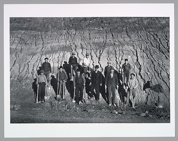 Road Menders, Neal Slavin (American, born 1941), Gelatin silver print 