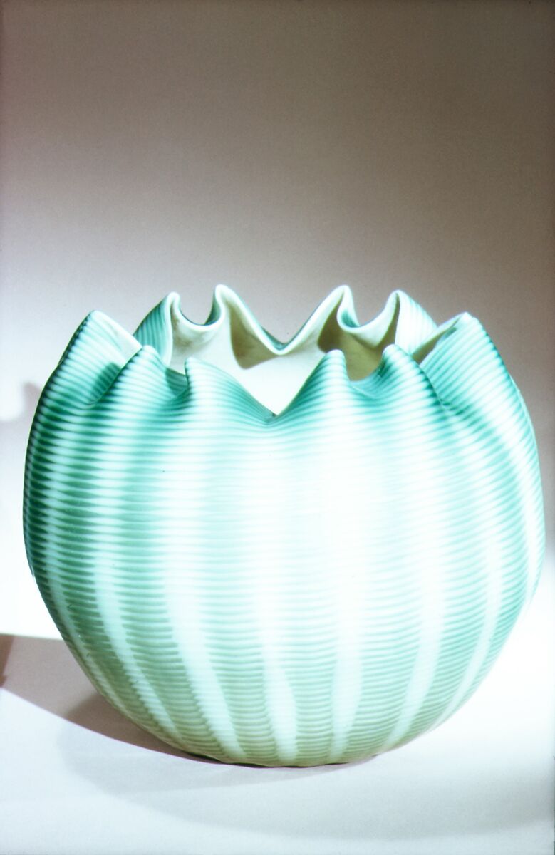 Rose bowl, Stevens and Williams, Blown satin glass, British 