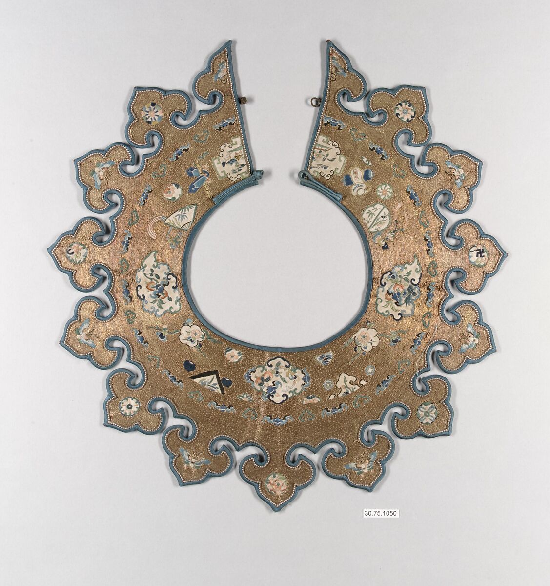 Collar, Silk, metallic thread, China 