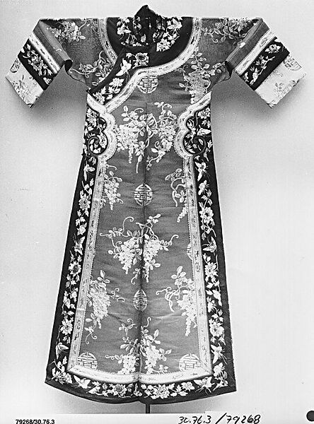 Summer Robe for Court Lady, Silk, metallic thread, China 