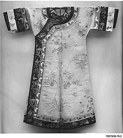 Summer Robe for Court Lady, Silk, China 