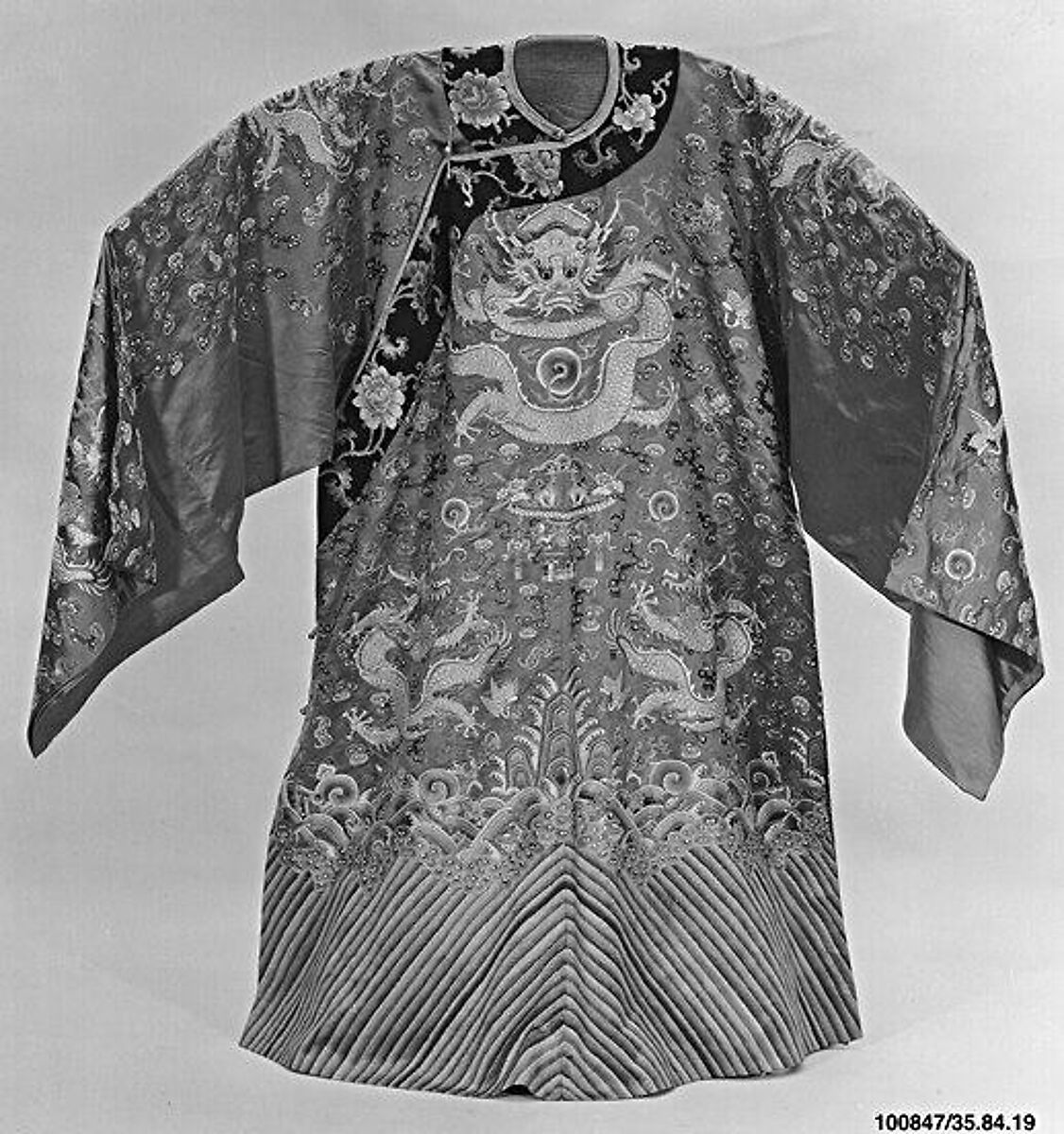 Imperial Theatrical Robe for the Emperor, Silk, metallic thread, China 