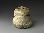Gourd-shaped water jar (mizusashi), Tsujimura Shirō (Japanese, born 1947), Stoneware with natural ash glaze (Iga ware), Japan