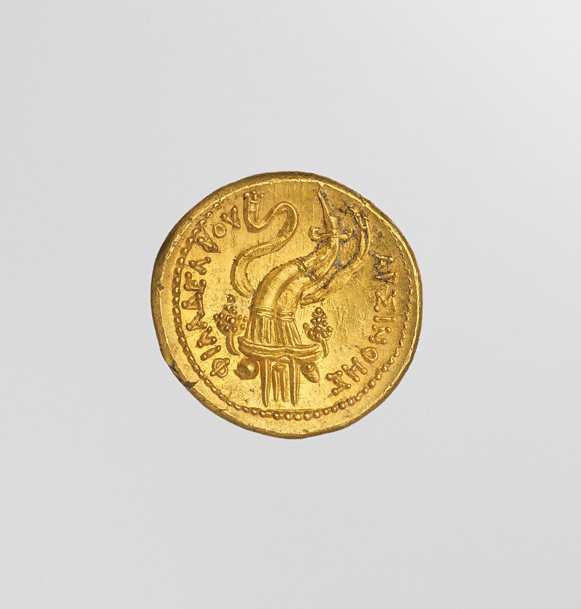 Octodrachm with image of Arsinoe II, Gold