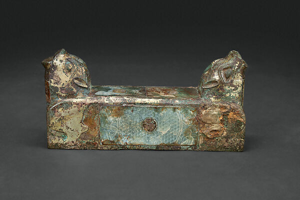 Pillow (for Burial Ensemble of Dou Wan), Gilt bronze, jade (nephrite), China 