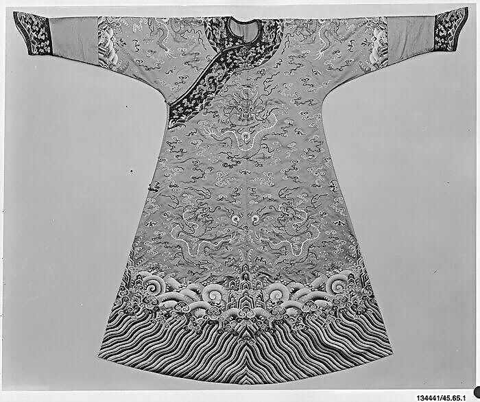 Imperial Robe, Silk, metallic thread on silk, China 