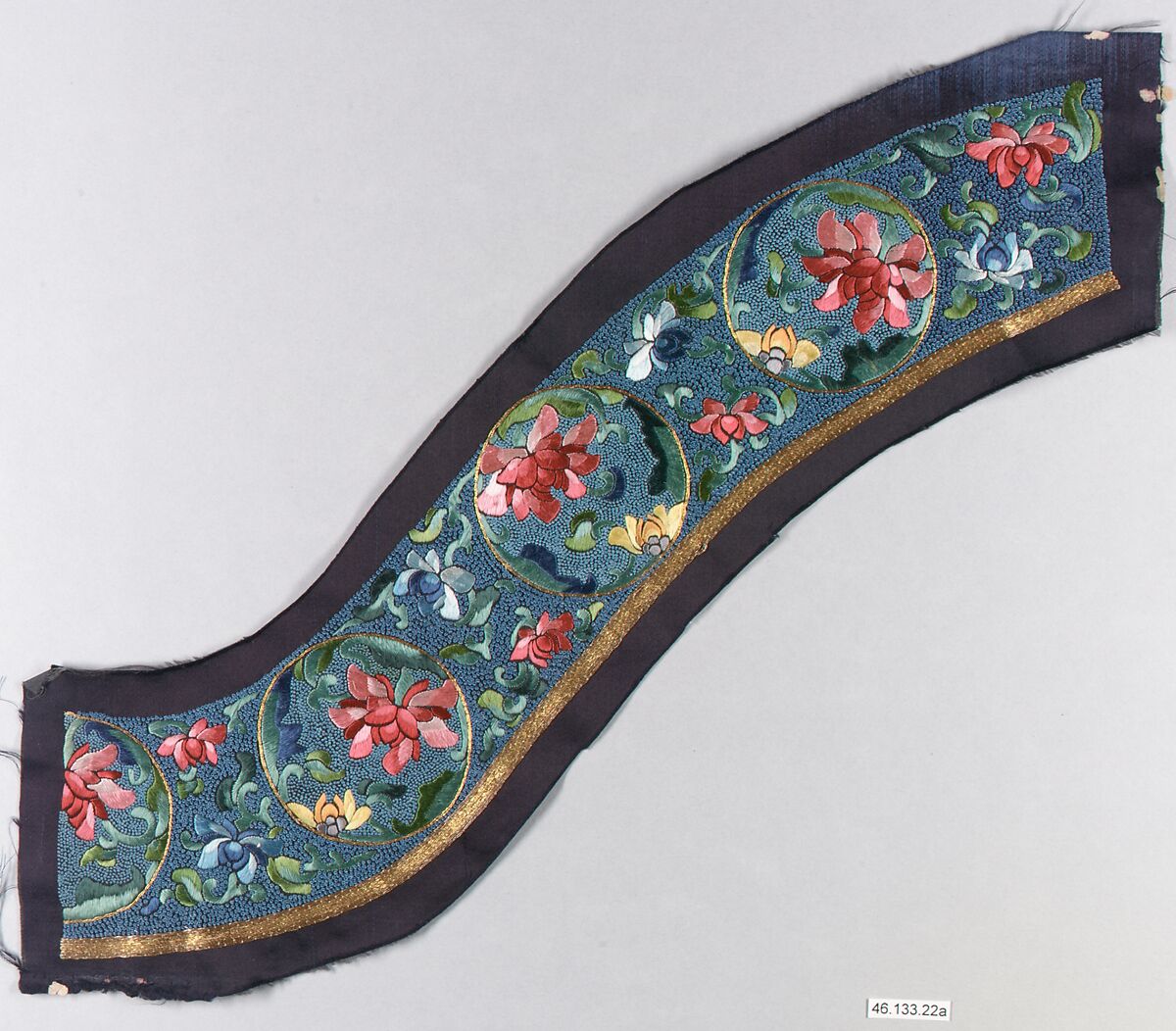 Collar and yoke section, Silk, metallic thread, China 