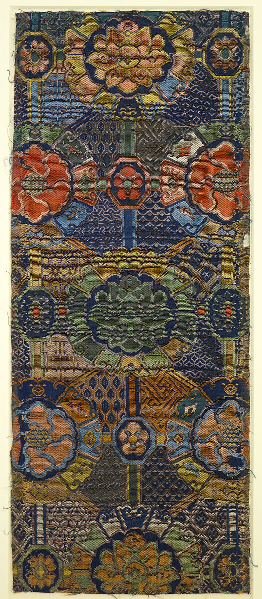 Sutra cover with geometric pattern, Silk lampas with metal thread, China
