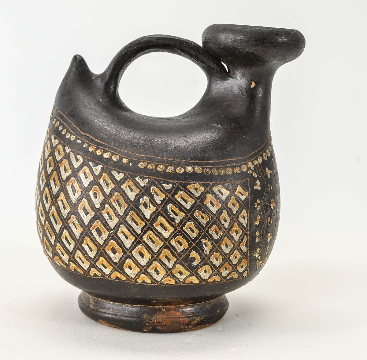 Terracotta askos (flask with spout and handle over top), Terracotta, Greek, South Italian, Apulian, Gnathian