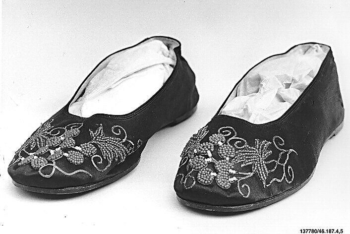 Woman's Wedding Shoe, Satin, leather, glass, metallic thread, China 