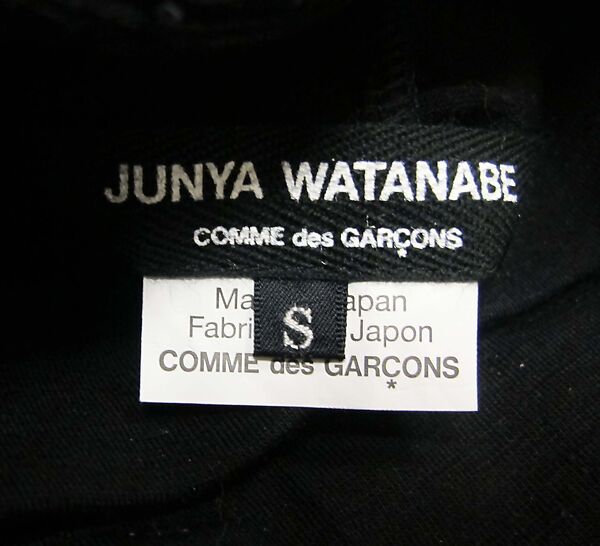 JUNYA WATANABE COMME des GARCONS ネームタグ Junya Watanabe - Ensemble - Japanese - The Metropolitan Museum of Art