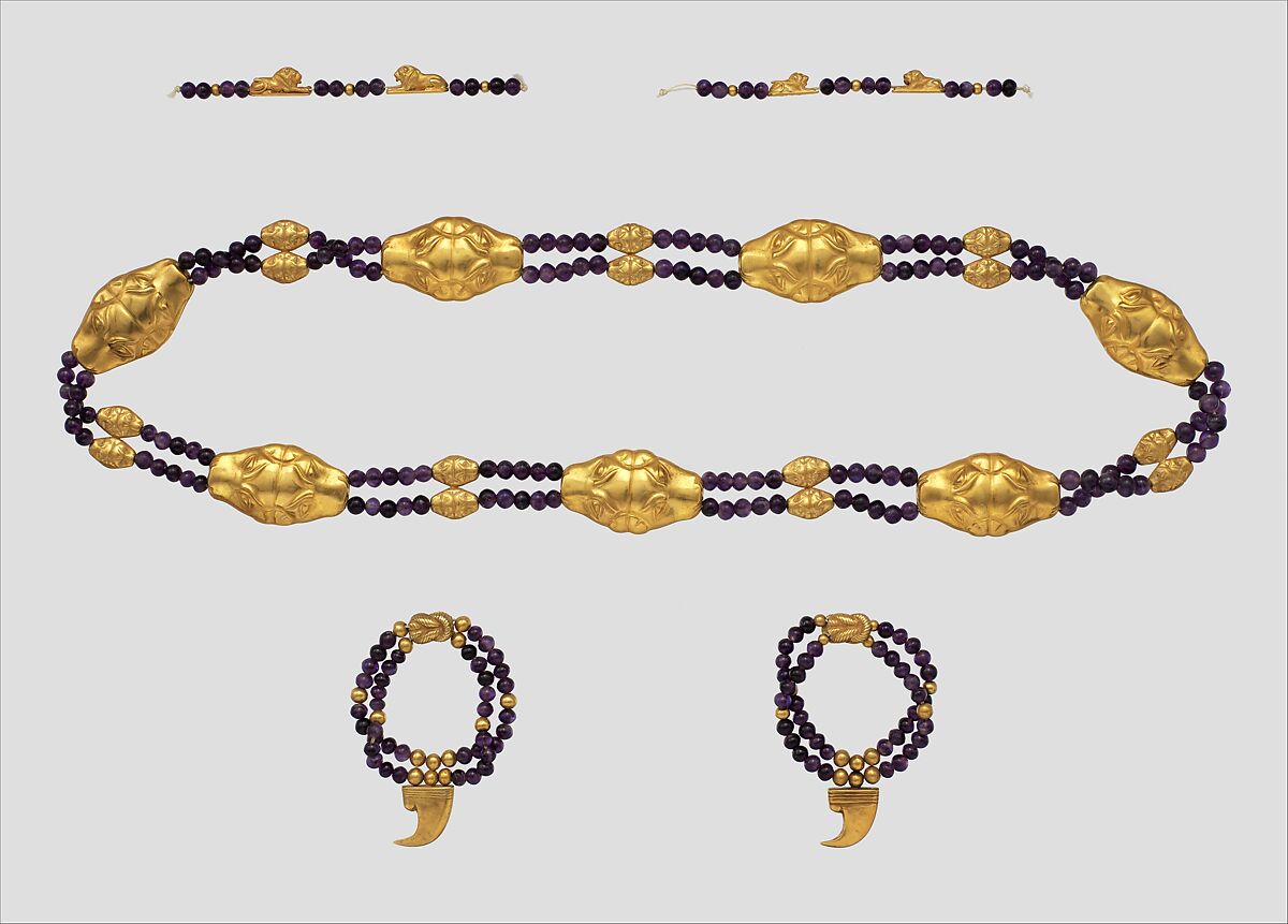 Feline-Headed Girdle, Anklets, and Bracelets of Princess Sithathoryunet, Gold, amethyst, diorite pellets (inside) 
