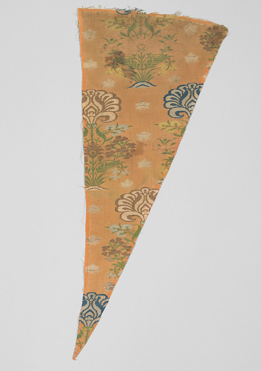 Textile Fragment, Silk and metal wrapped thread; brocaded