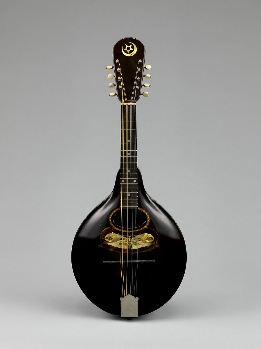 Mandolin, Orville Gibson (American, 1856–1918), Walnut, spruce, ebony, pearl, tortoiseshell, bone, American 