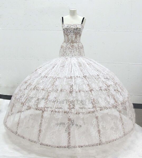 Ball gown, Dolce &amp; Gabbana (Italian, founded 1985), silk, cotton, metal, synthetic, Italian