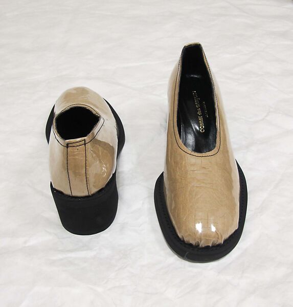 Ensemble, Comme des Garçons (Japanese, founded 1969), polyester, nylon, plastic (polyvinyl chloride), silk, rayon, metal, Japanese