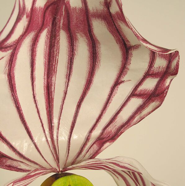 "Paphiopedilum Philippinense Orchid", Philip Treacy (Irish, born 1966), silk, synthetic, straw, metal, British
