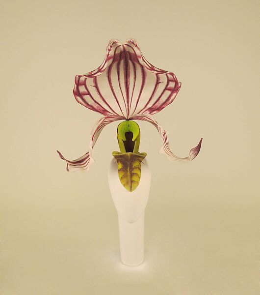 "Paphiopedilum Philippinense Orchid", Philip Treacy (Irish, born 1966), silk, synthetic, straw, metal, British