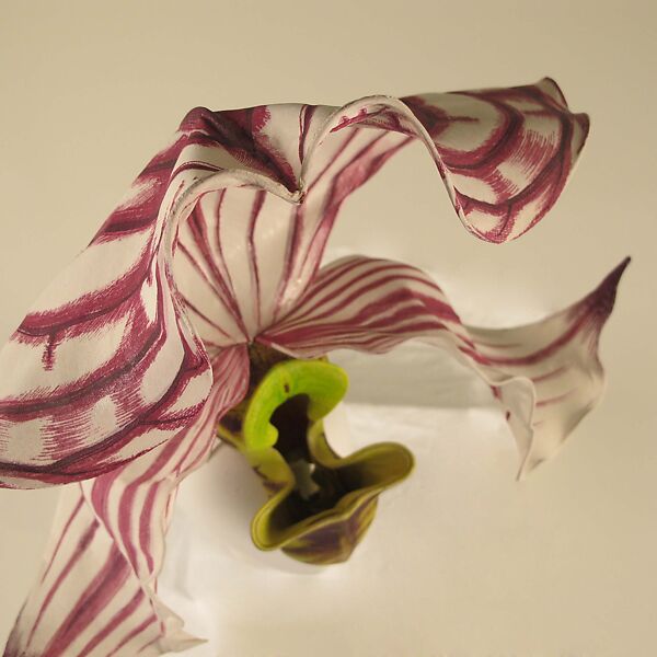 "Paphiopedilum Philippinense Orchid", Philip Treacy (Irish, born 1966), silk, synthetic, straw, metal, British
