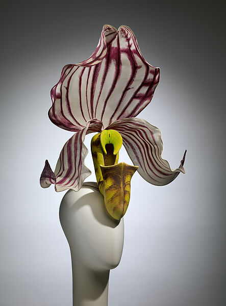 "Paphiopedilum Philippinense Orchid", Philip Treacy (Irish, born 1966), silk, synthetic, straw, metal, British