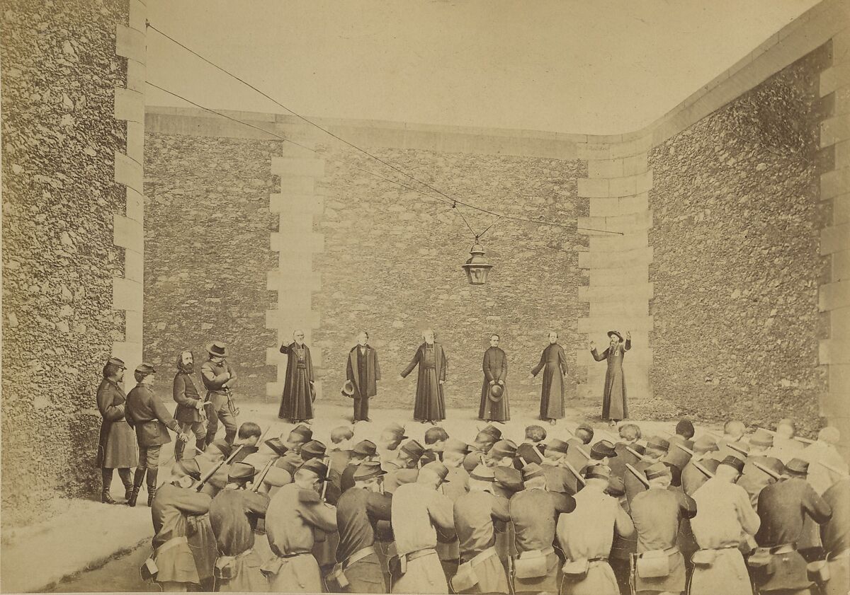 Exécution des otages, prison de la Roquette, le 24 mai 1871, Ernest Eugène Appert (French, 1831–1891), Albumen silver print from glass negative 