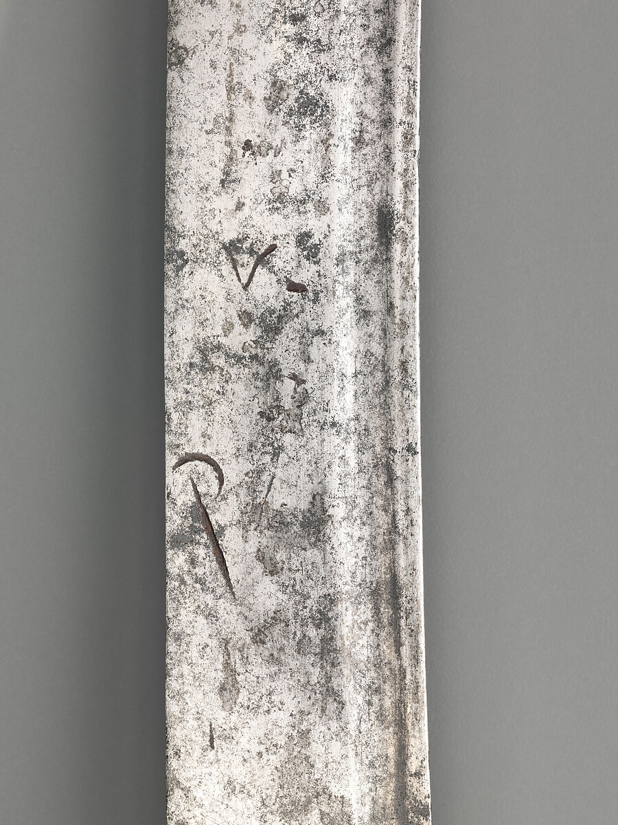 Sword and scabbard (Sinhalese: kasthane), Silver, gold, iron, wood, and gemstones, Sri Lanka