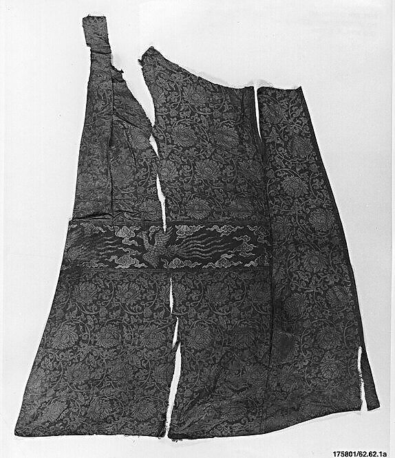 Fragments of Robe-Front, Silk, gilding, China